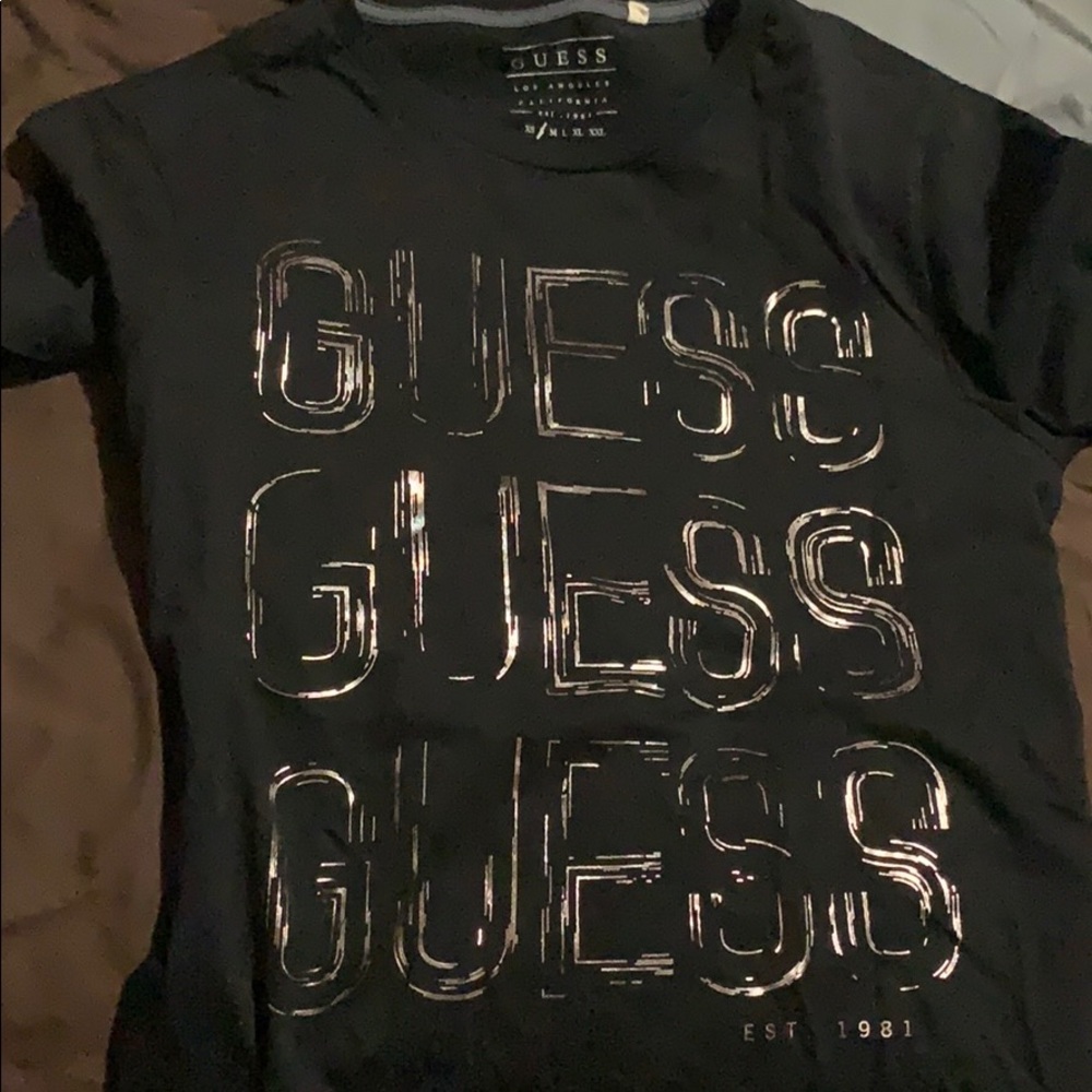 Guess T-shirt like new